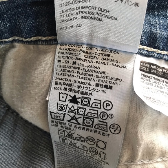 LEVI’S | size 7/28 - Picture 9 of 11